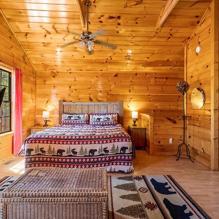 Permanent Vacation-Private Honeymoon Cabin With Hot Tub Sevierville Exteriör bild