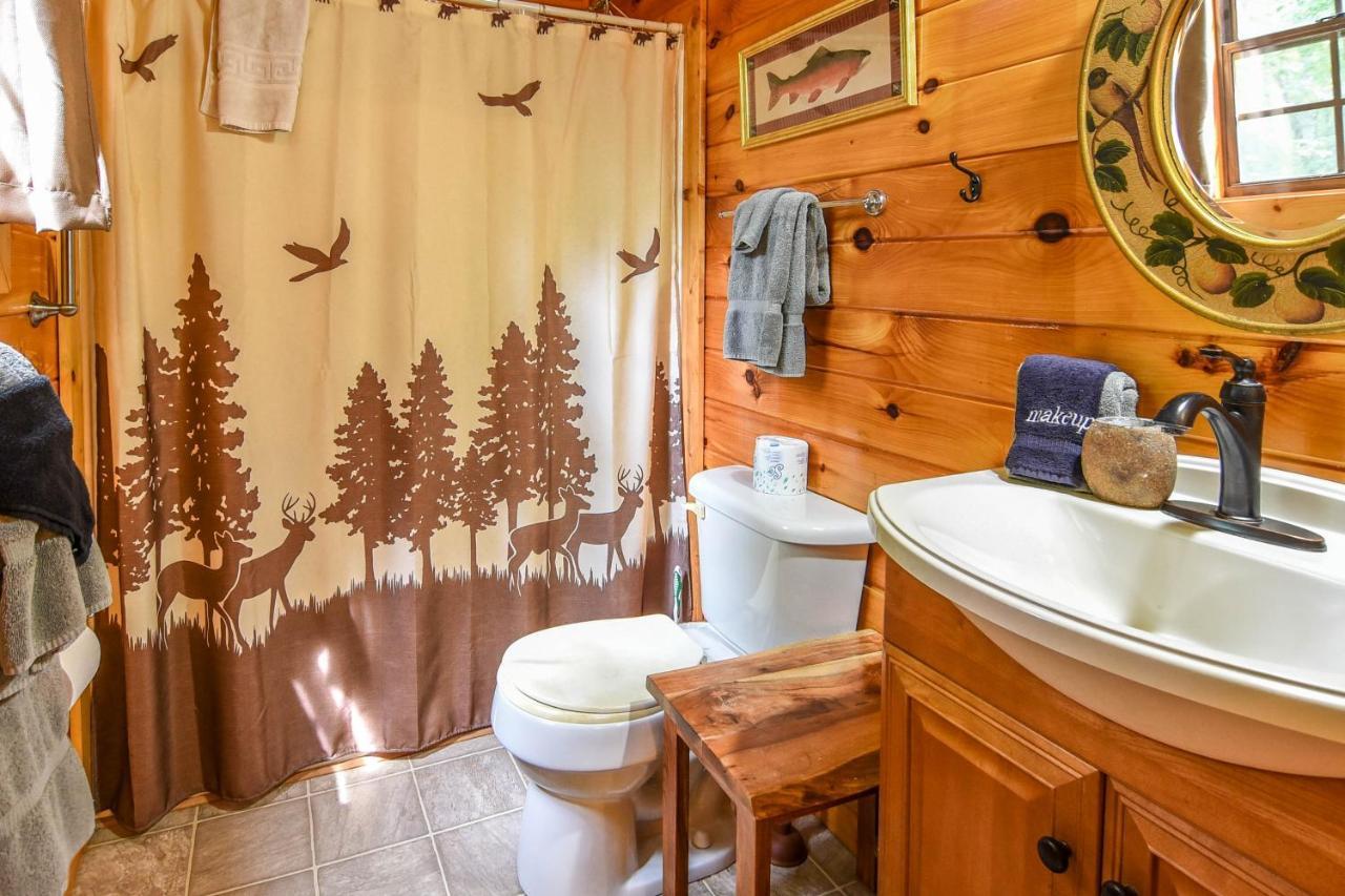 Permanent Vacation-Private Honeymoon Cabin With Hot Tub Sevierville Exteriör bild